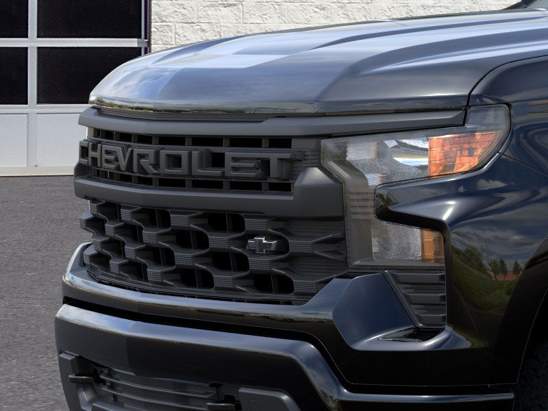 2025 Chevrolet Silverado 1500 Custom photo 38