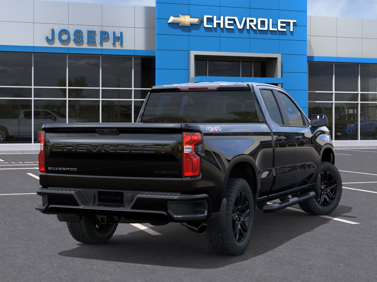 2025 Chevrolet Silverado 1500 Custom photo 4