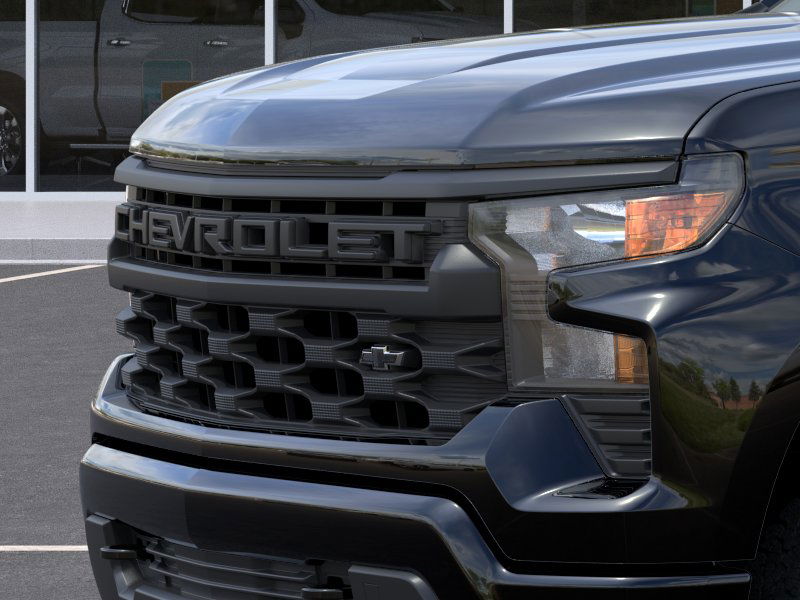2025 Chevrolet Silverado 1500 Custom photo 12