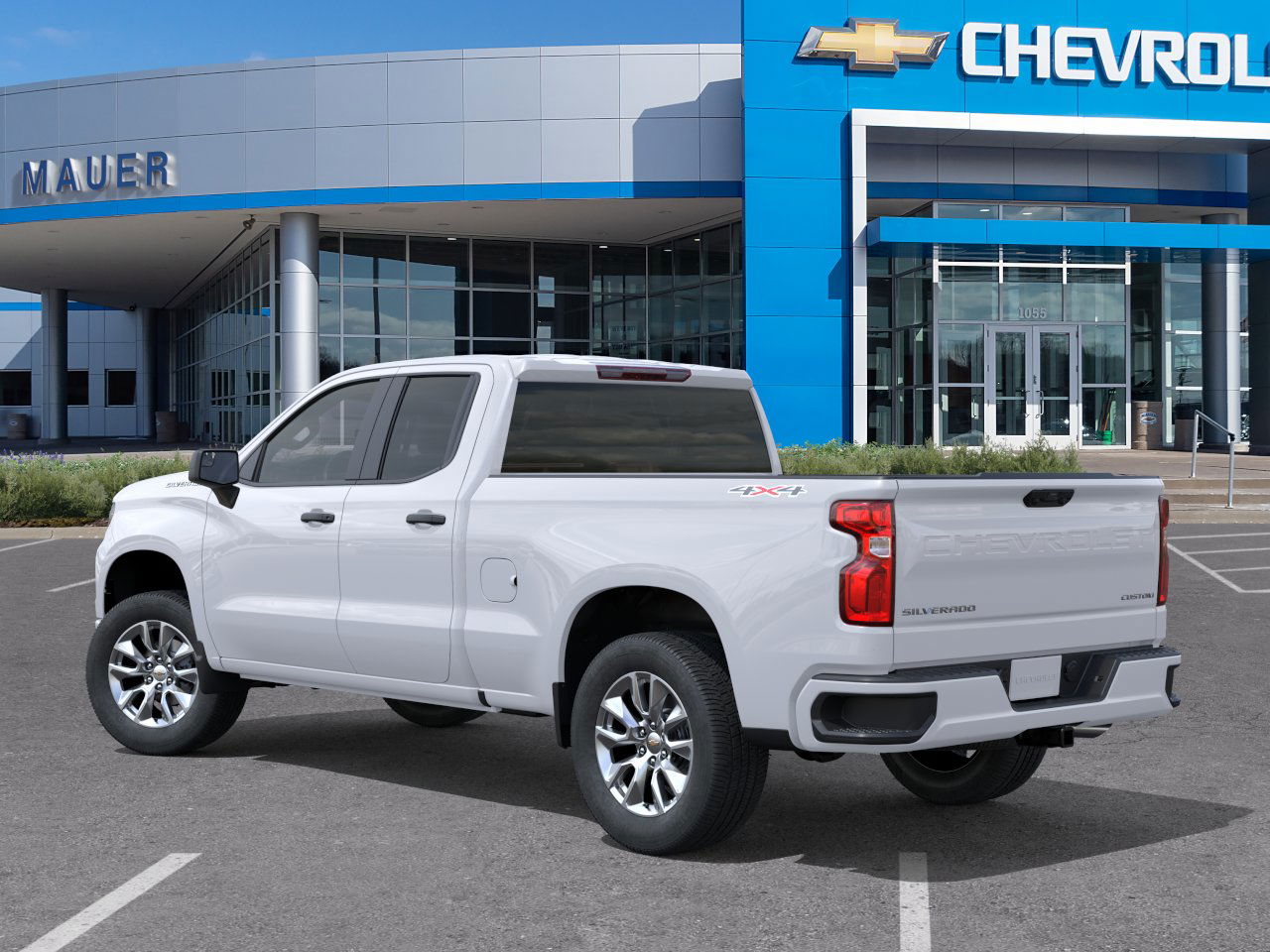 2025 Chevrolet Silverado 1500 Custom photo 3