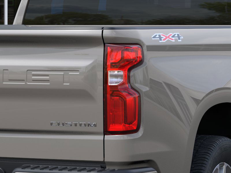 2026 Chevrolet Silverado Custom photo 11