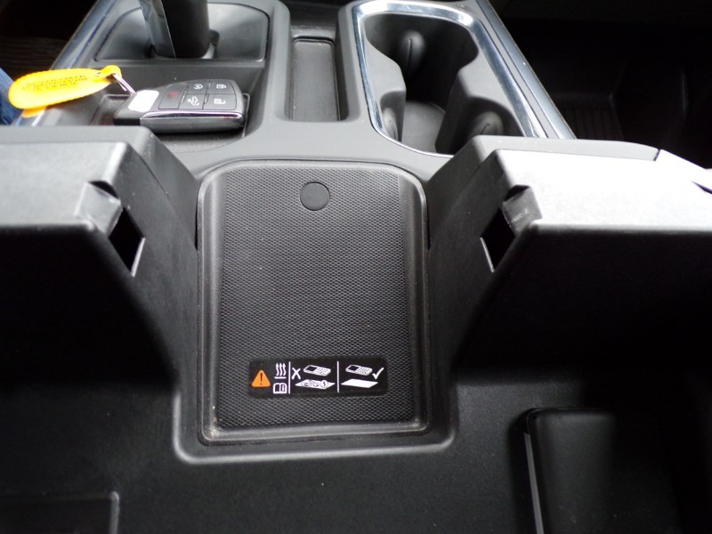 2024 Chevrolet Silverado 1500 LTZ - Photo 22