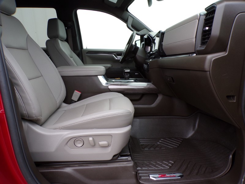 2024 Chevrolet Silverado 1500 LTZ - Photo 10