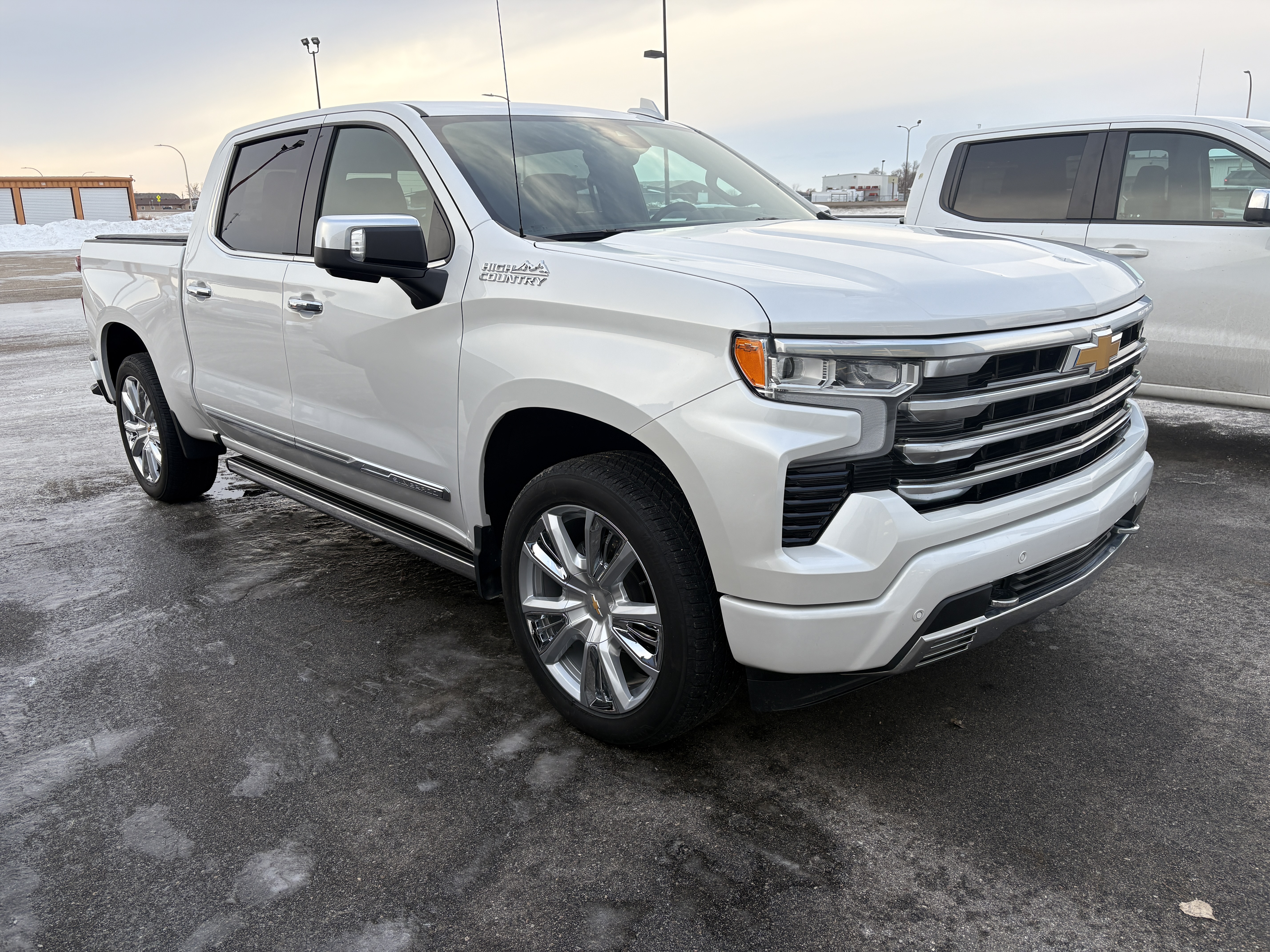 2024 Chevrolet Silverado 1500 High Country's photo