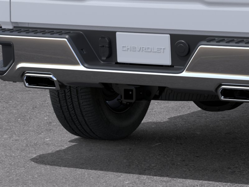 New 2026 Summit White Chevrolet LT image 38