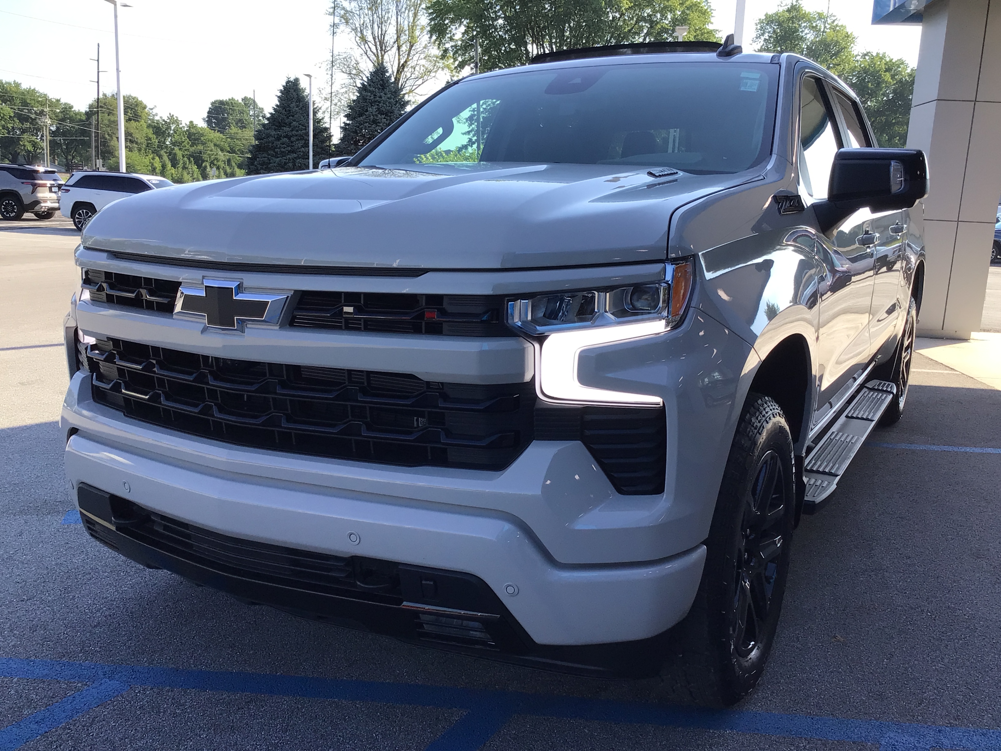 New 2026 White Sands Chevrolet RST image 10