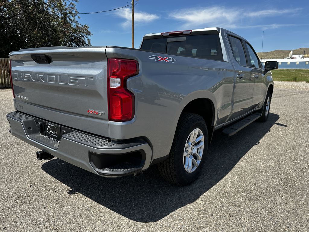 2025 Chevrolet Silverado 1500 RST photo 19