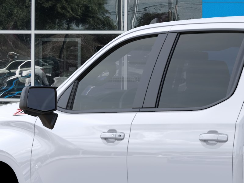 New 2026 Summit White Chevrolet RST image 38