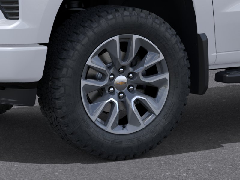 New 2026 Summit White Chevrolet RST image 34