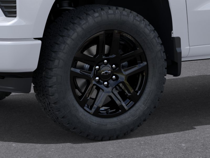 New 2026 Summit White Chevrolet RST image 9