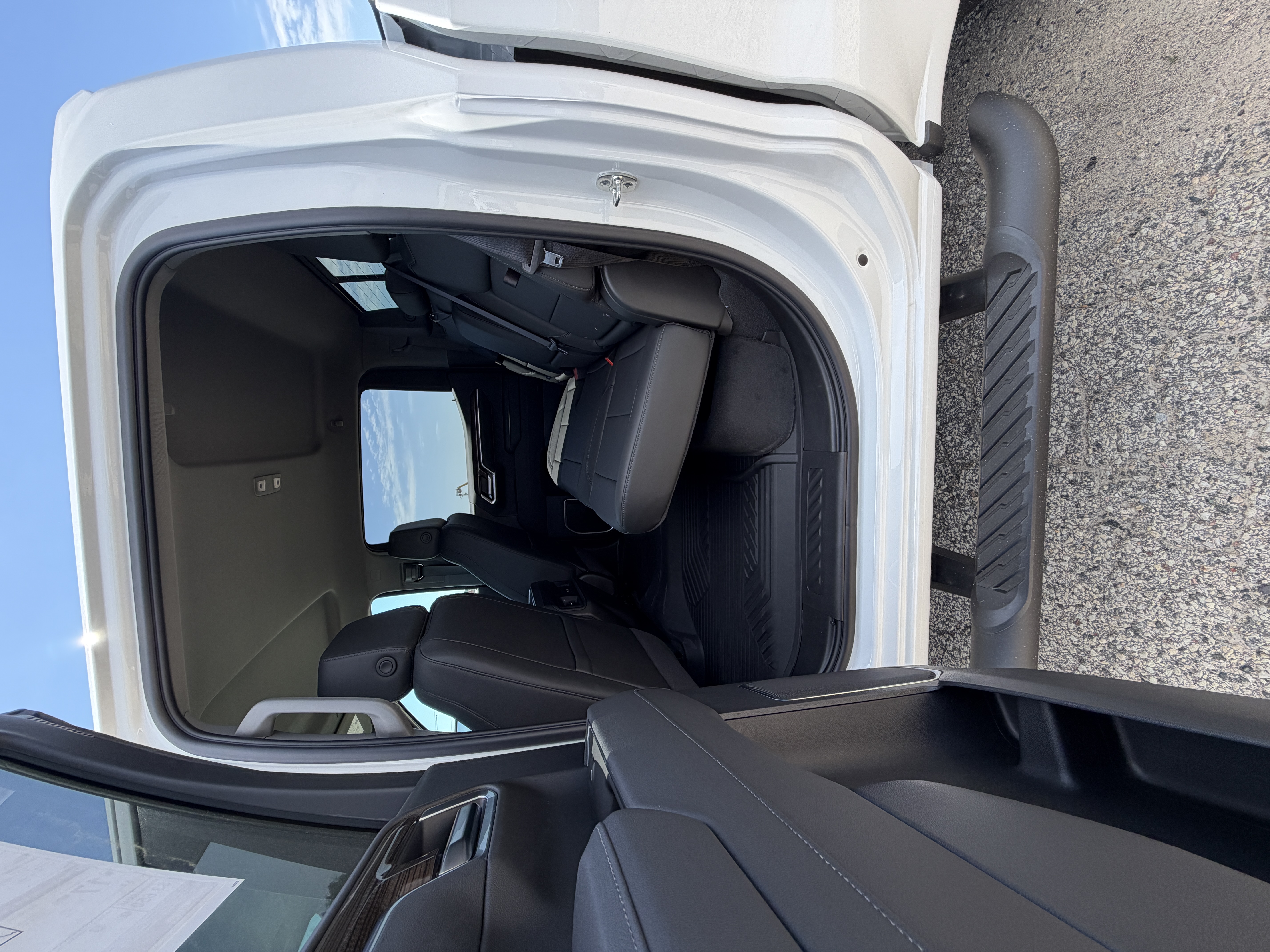 2026 Chevrolet Silverado 1500 RST - Photo 10