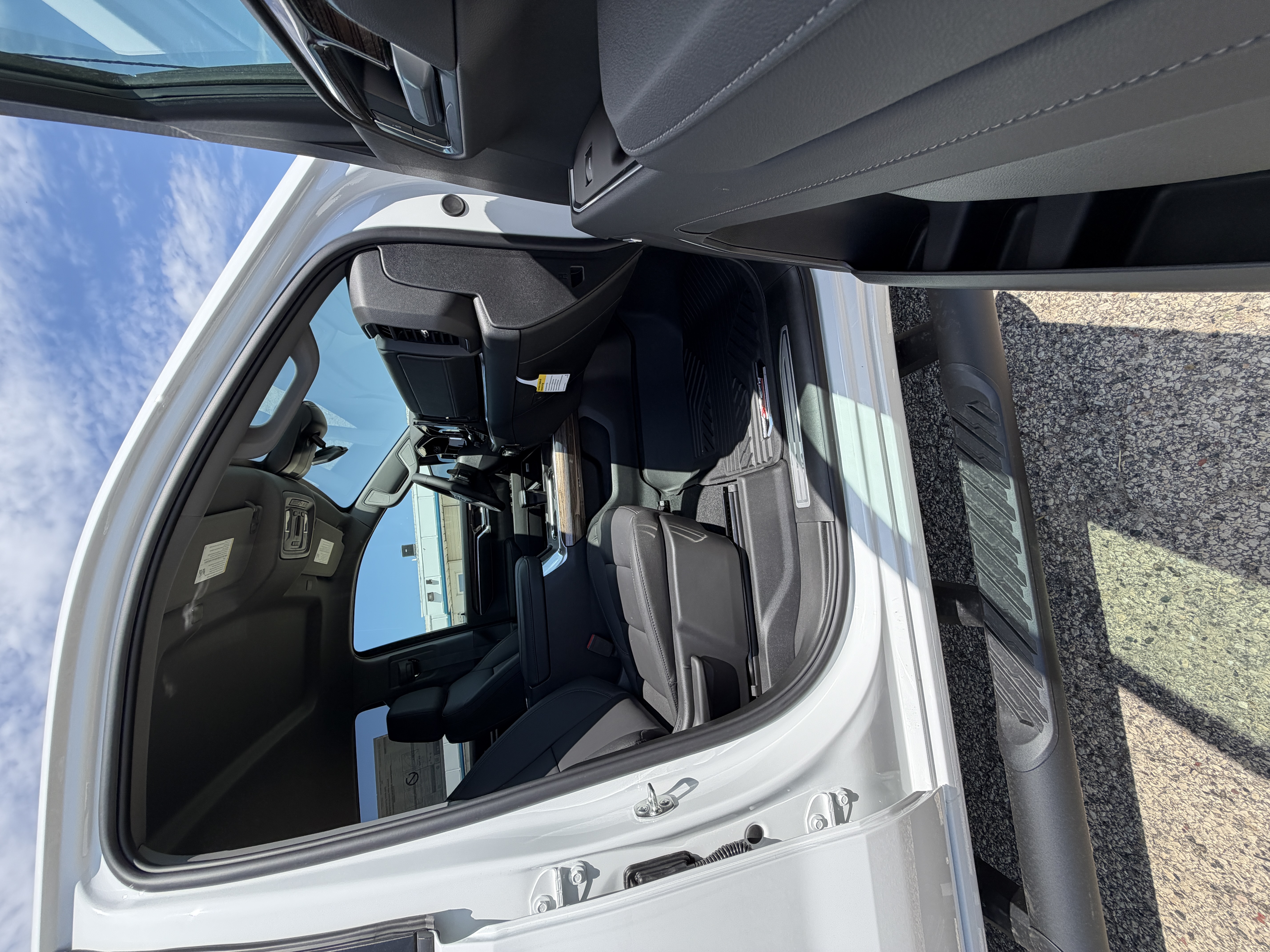 2026 Chevrolet Silverado 1500 RST - Photo 13