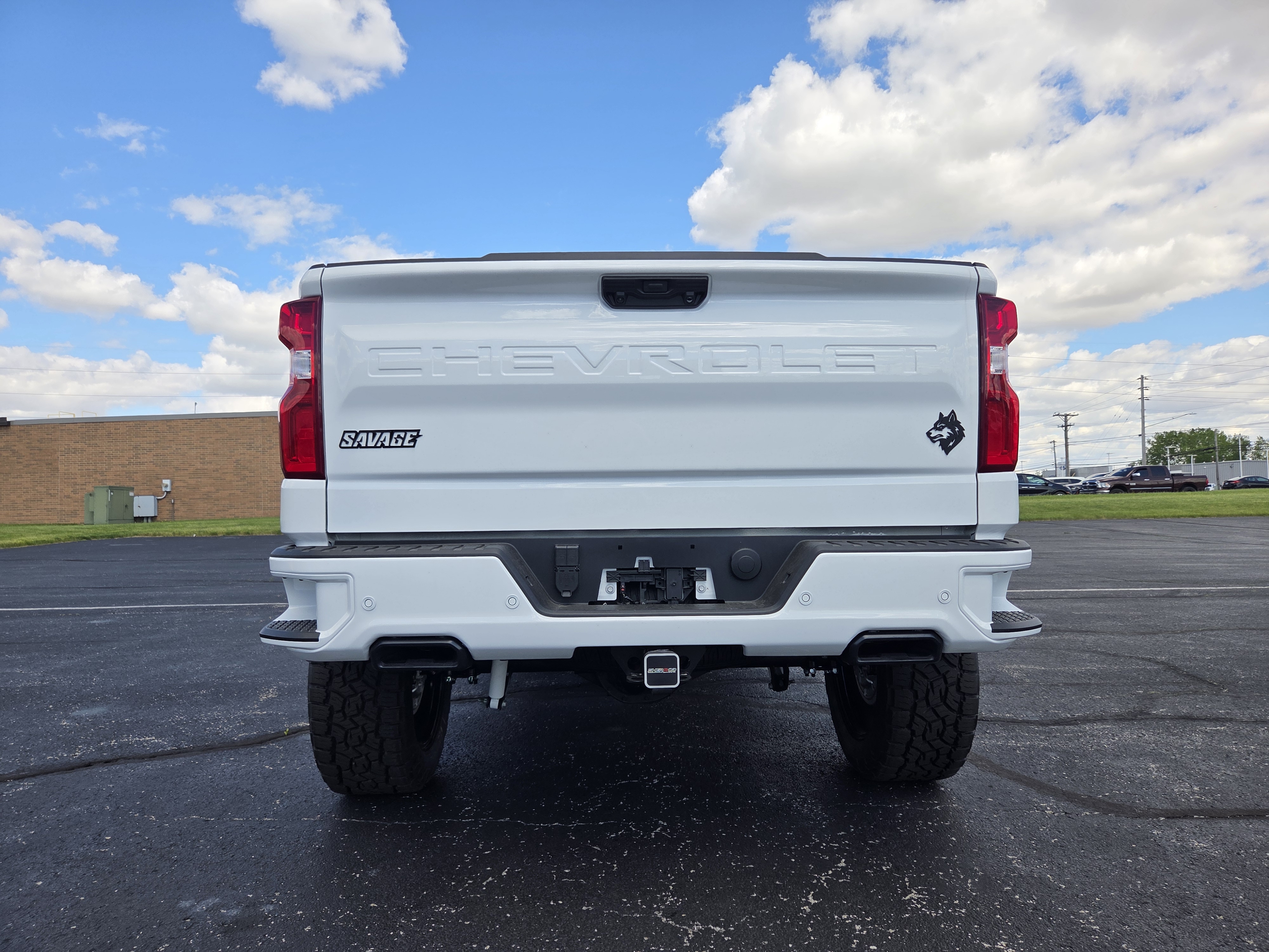 New 2026 Summit White Chevrolet RST image 5