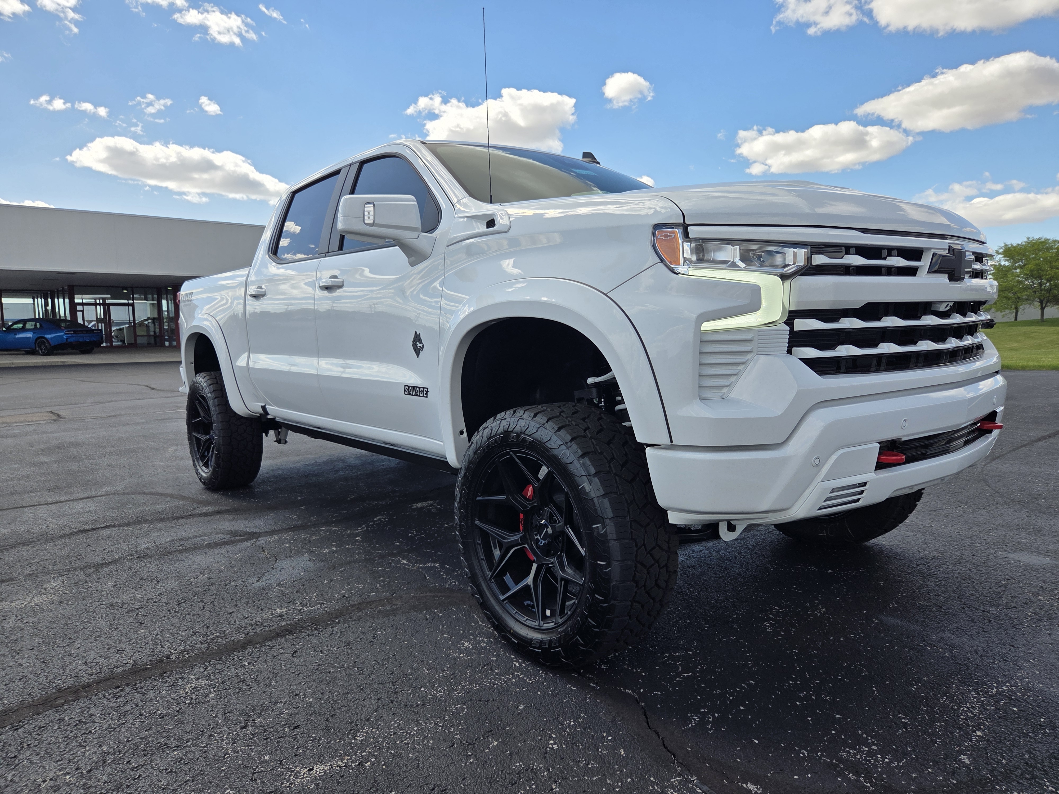New 2026 Summit White Chevrolet RST image 8