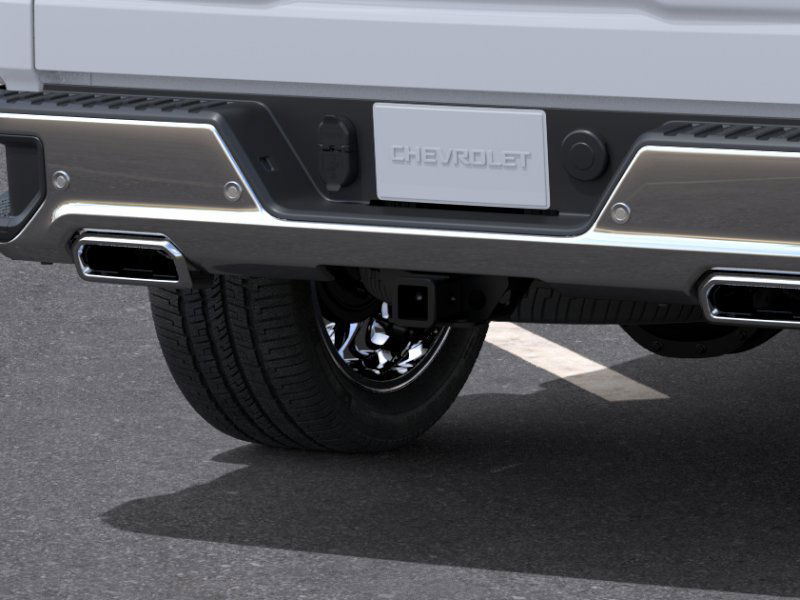 New 2026 Polar White Tricoat Chevrolet LTZ image 40