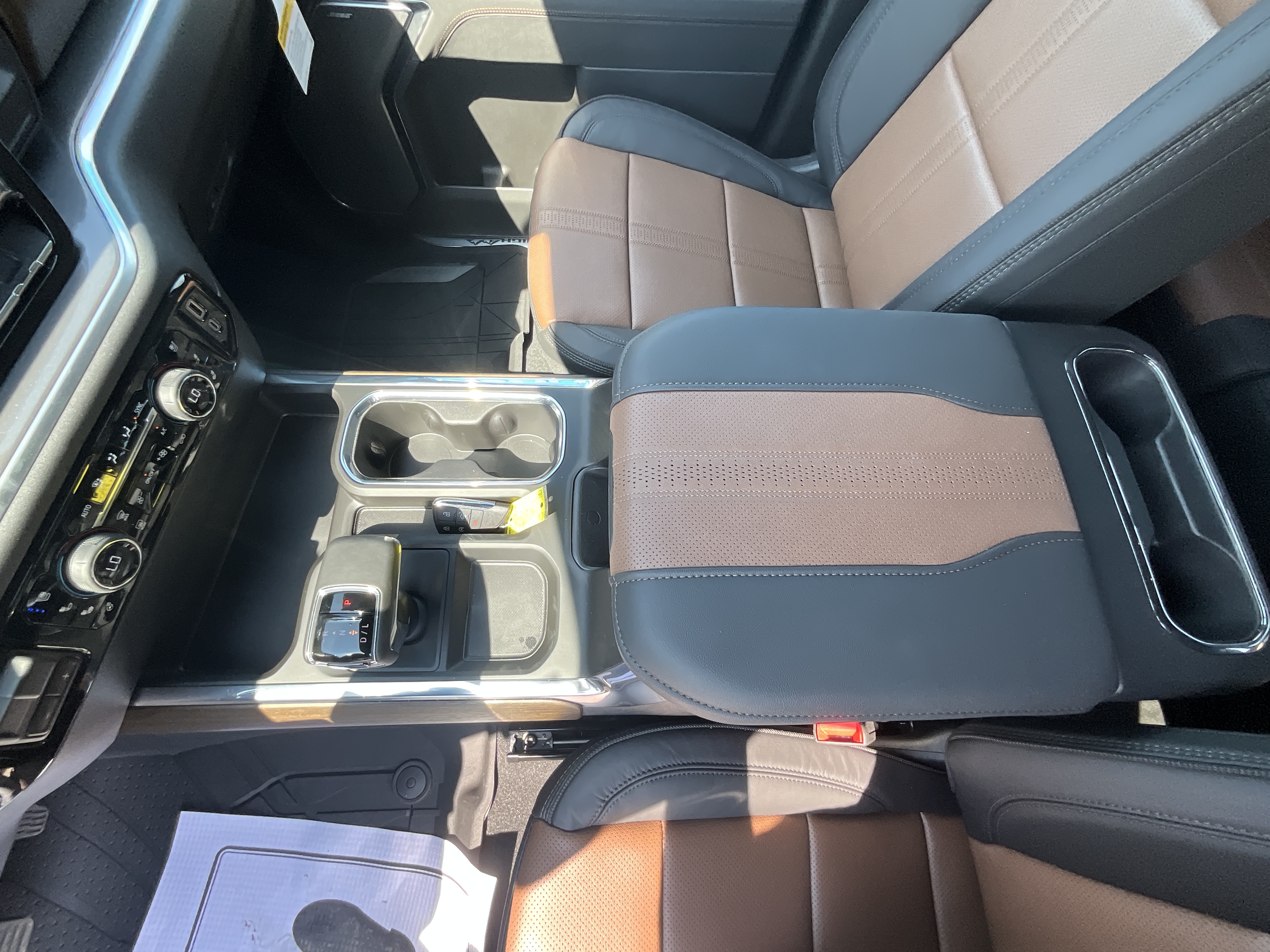 2026 Chevrolet Silverado 1500 High Country - Photo 19