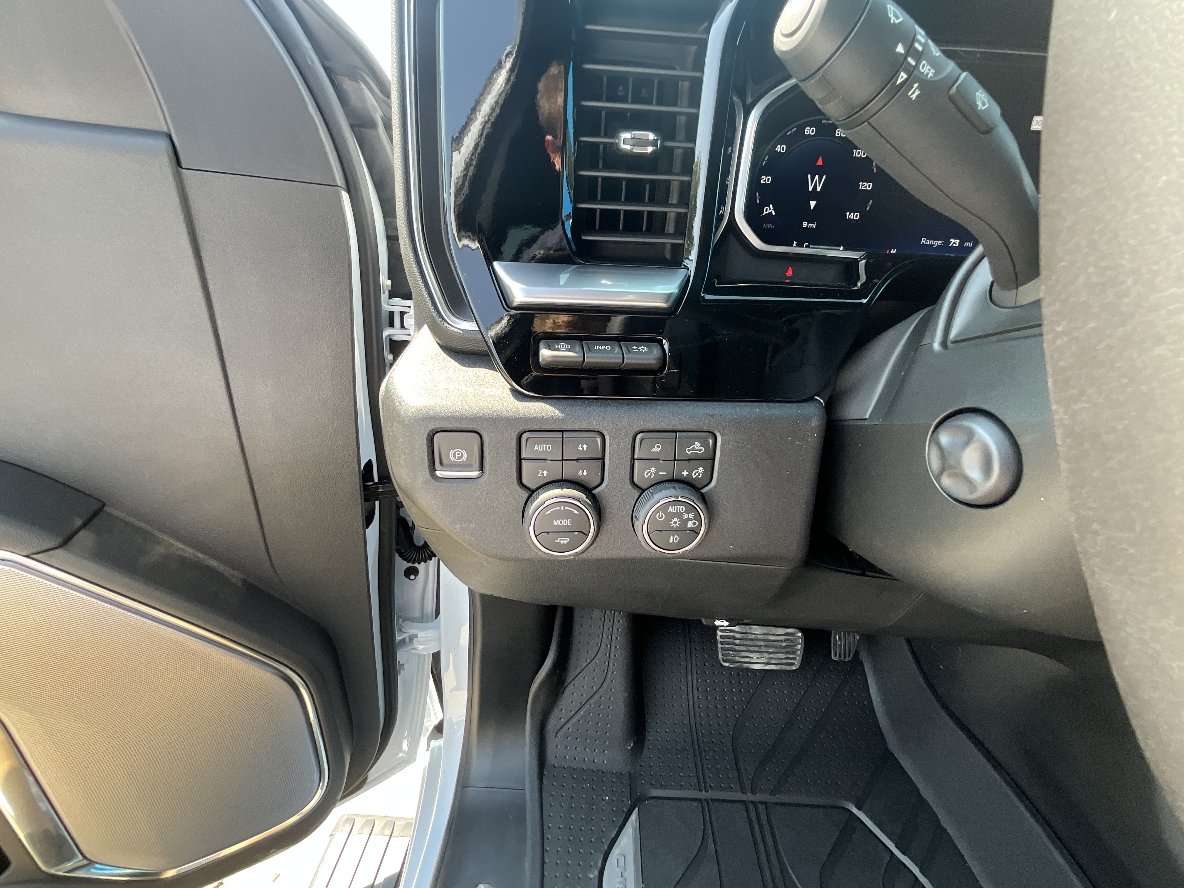 2026 Chevrolet Silverado 1500 High Country - Photo 12