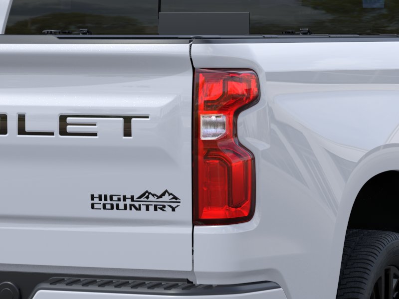 New 2026 Polar White Tricoat Chevrolet High Country image 11
