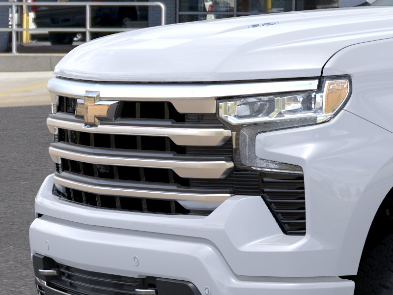 New 2026 Polar White Tricoat Chevrolet High Country image 13