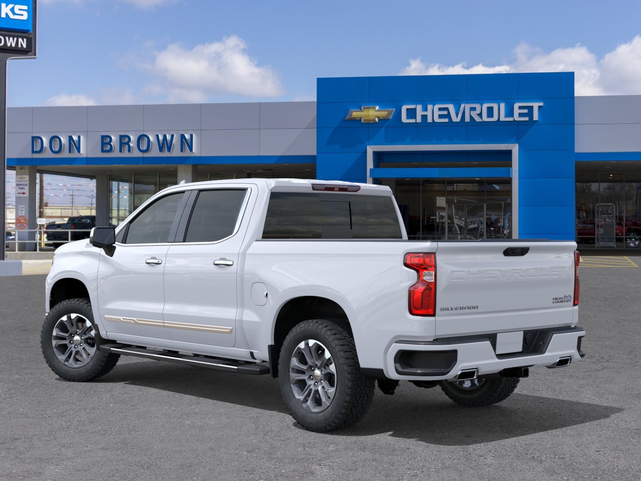 New 2026 Polar White Tricoat Chevrolet High Country image 3