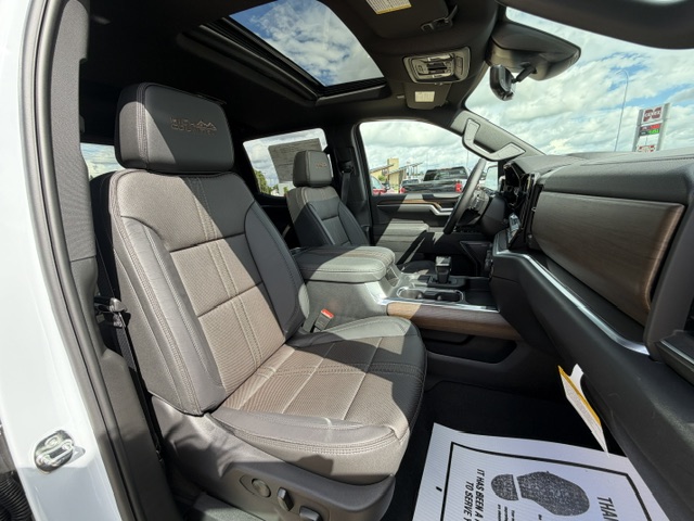 2026 Chevrolet Silverado 1500 High Country - Photo 10