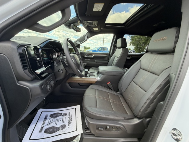 2026 Chevrolet Silverado 1500 High Country - Photo 8