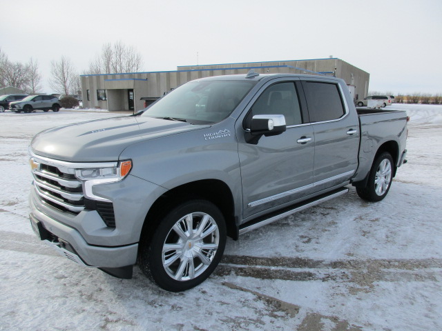 2026 Chevrolet Silverado 1500 High Country photo 2