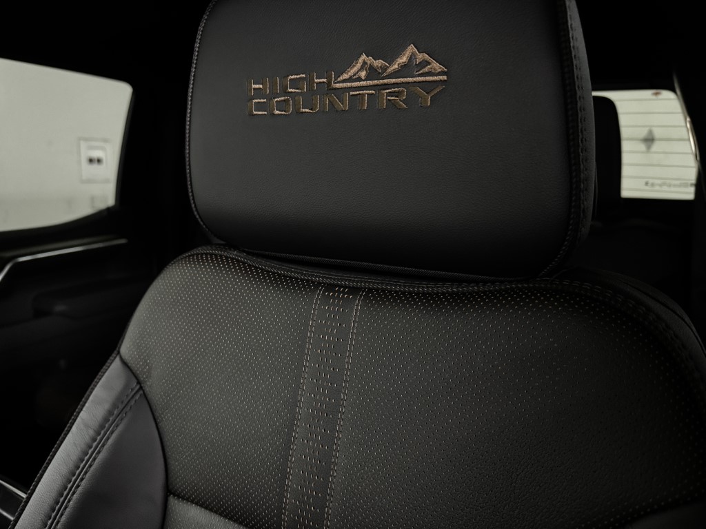 2026 Chevrolet Silverado 1500 High Country - Photo 23