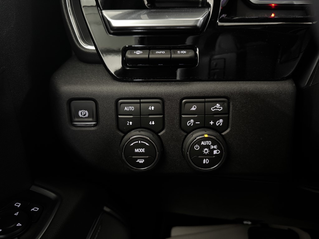 2026 Chevrolet Silverado 1500 High Country - Photo 63