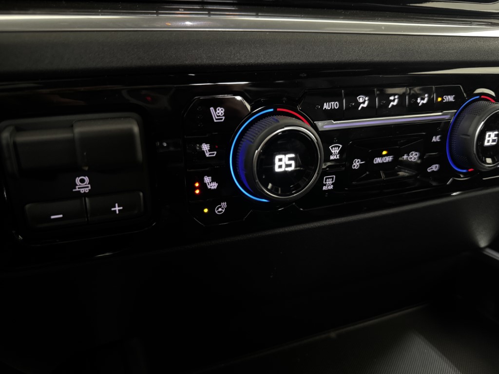 2026 Chevrolet Silverado 1500 High Country - Photo 38