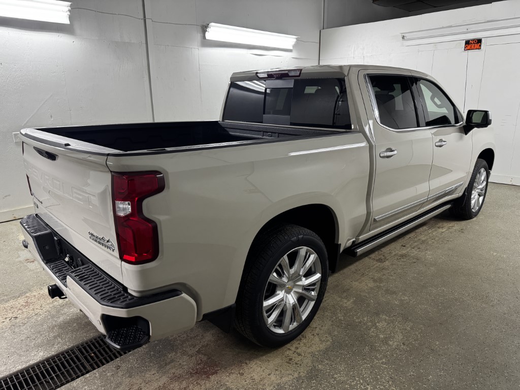 2026 Chevrolet Silverado 1500 High Country - Photo 11