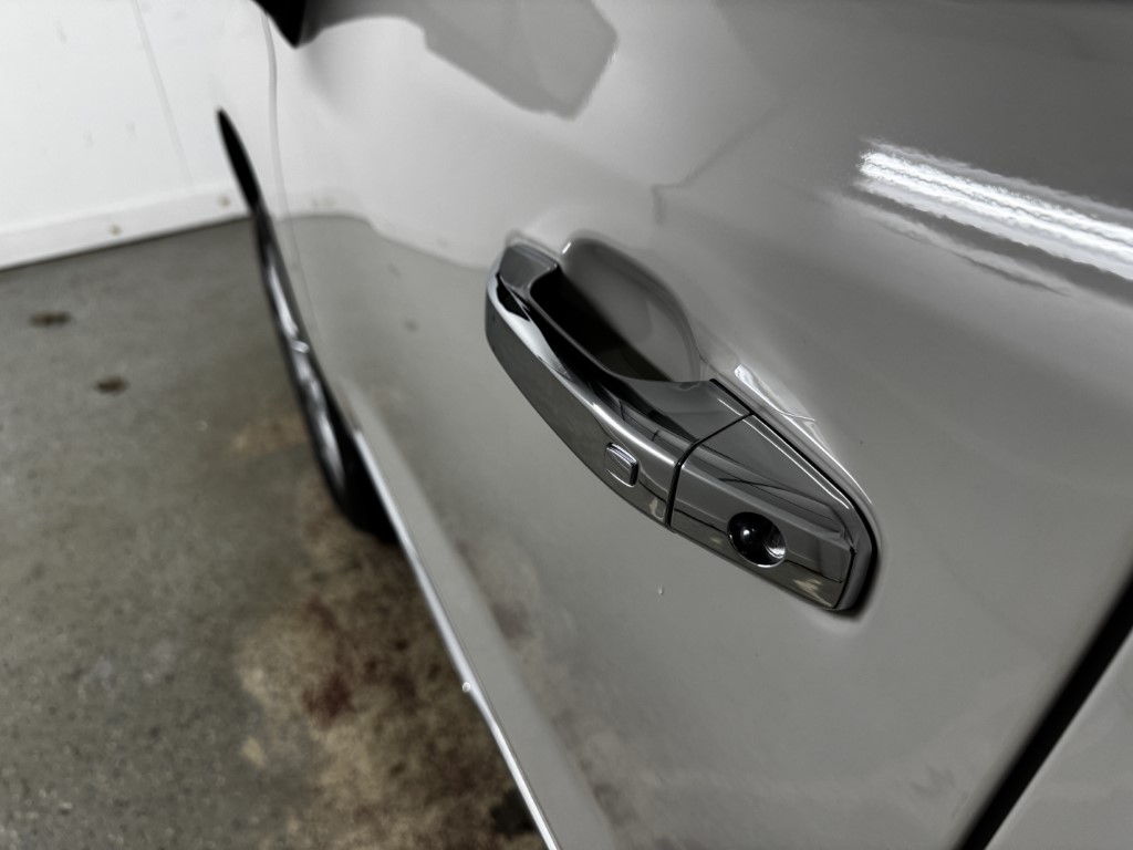 2026 Chevrolet Silverado 1500 High Country - Photo 17