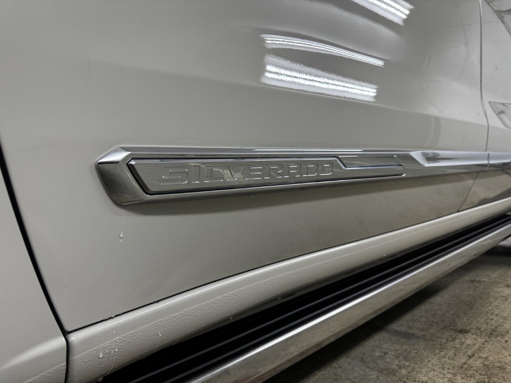 2026 Chevrolet Silverado 1500 High Country - Photo 16