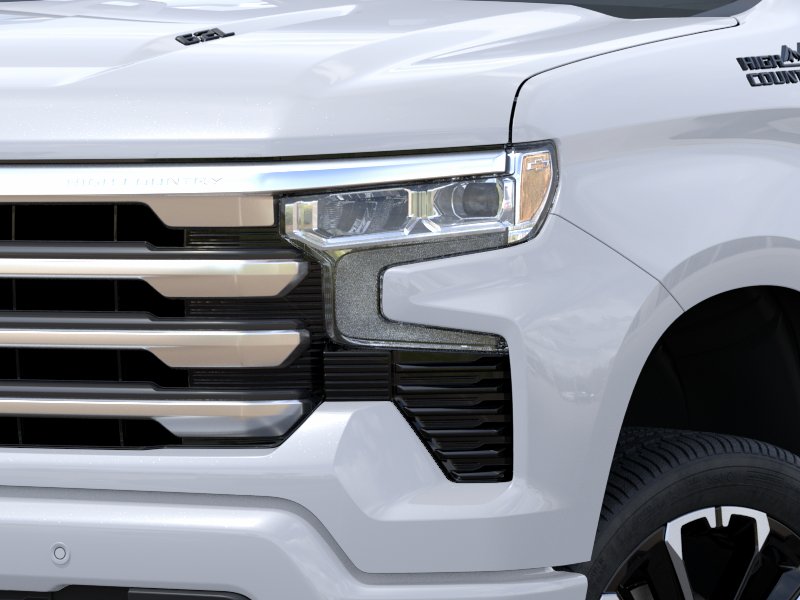New 2026 Polar White Tricoat Chevrolet High Country image 10