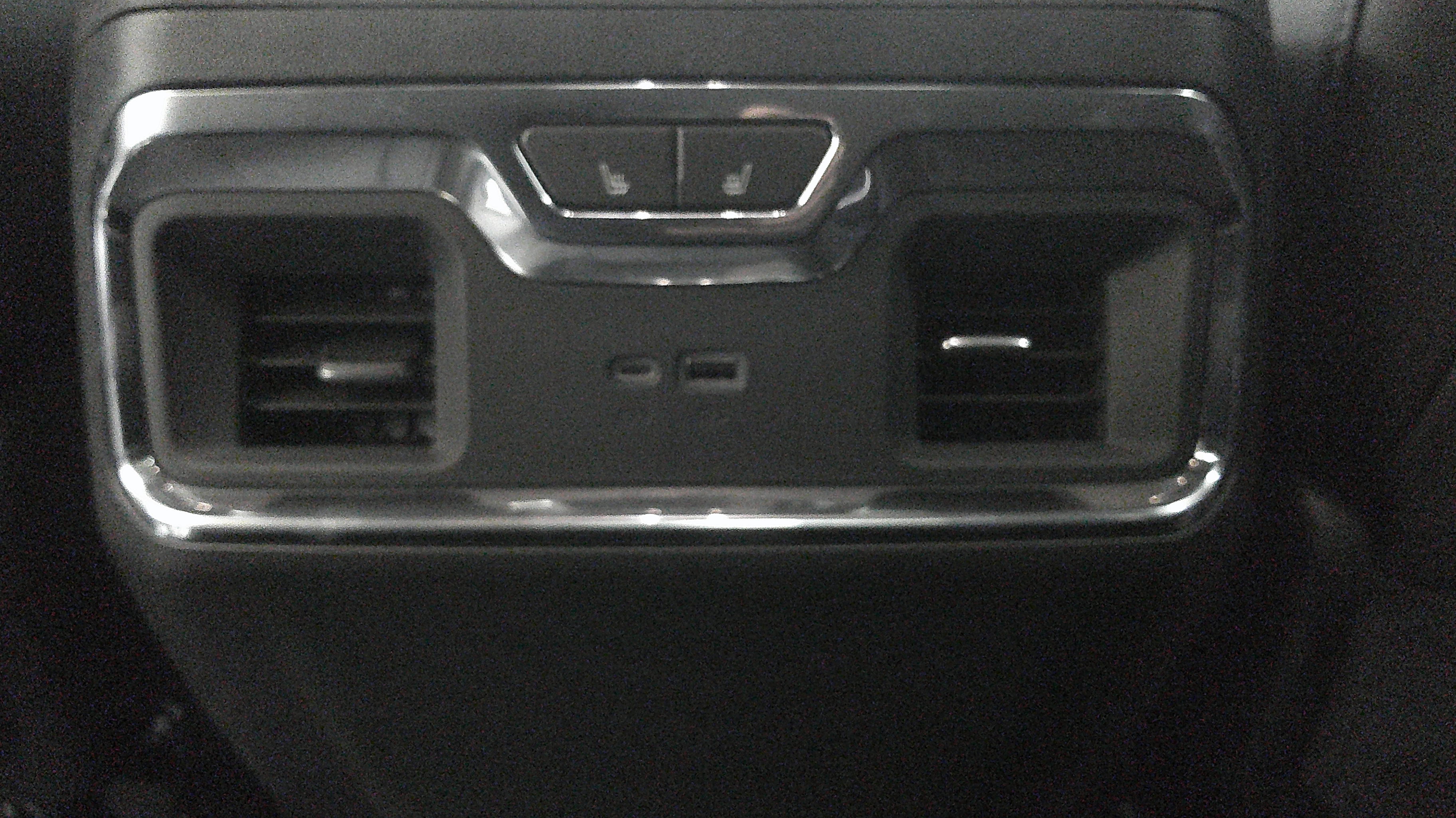 2026 Chevrolet Silverado 1500 High Country - Photo 15