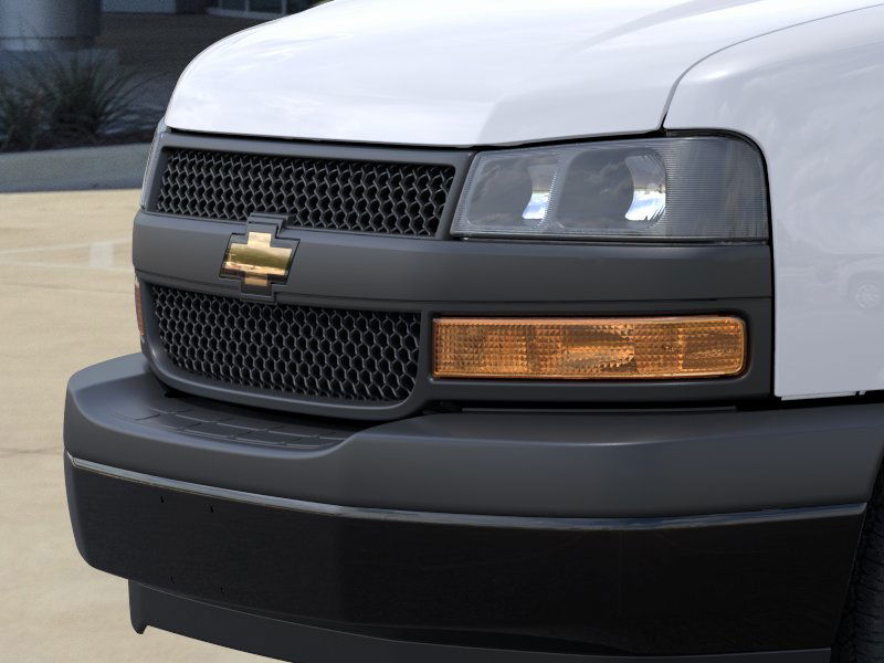 2025 Chevrolet Express Cargo Work Van - Photo 13