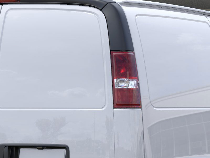 2025 Chevrolet Express Cargo Work Van - Photo 11