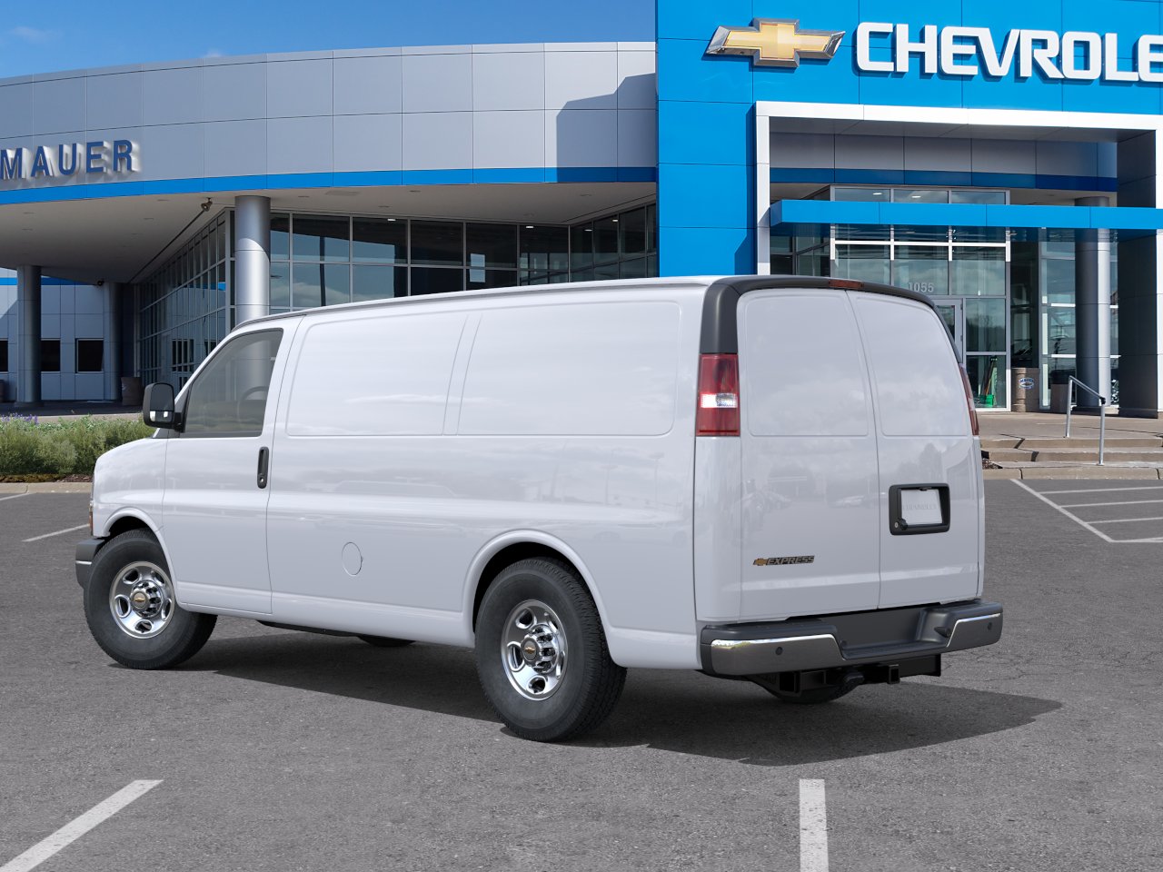 New 2026 Summit White Chevrolet WT image 29