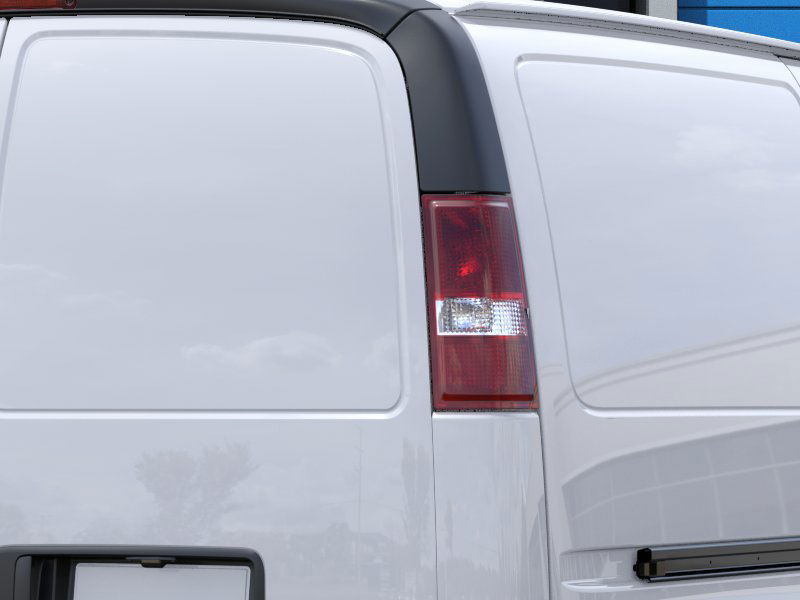 2025 Chevrolet Express Cargo 2500 photo 11