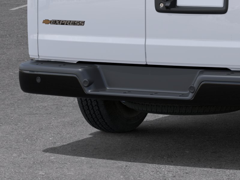 New 2025 Summit White Chevrolet WT image 50