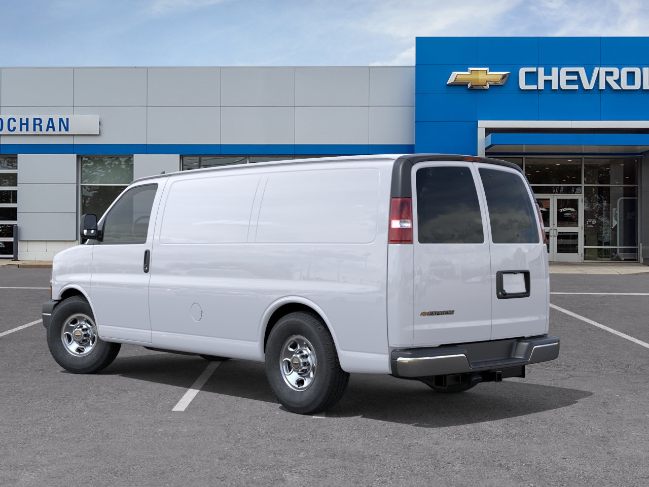 New 2026 Summit White Chevrolet WT image 31