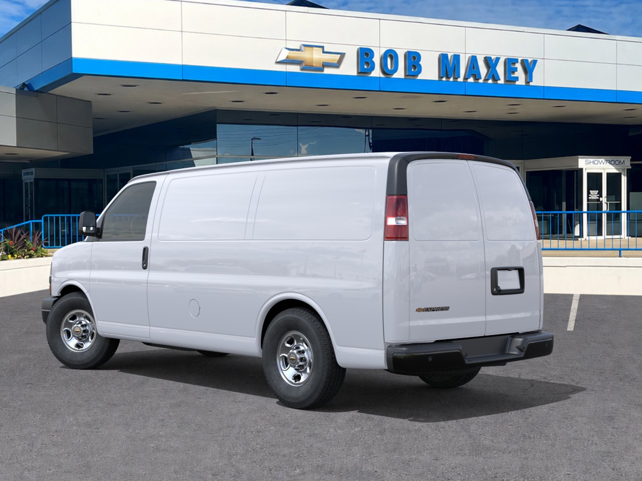 New 2026 Summit White Chevrolet WT image 27