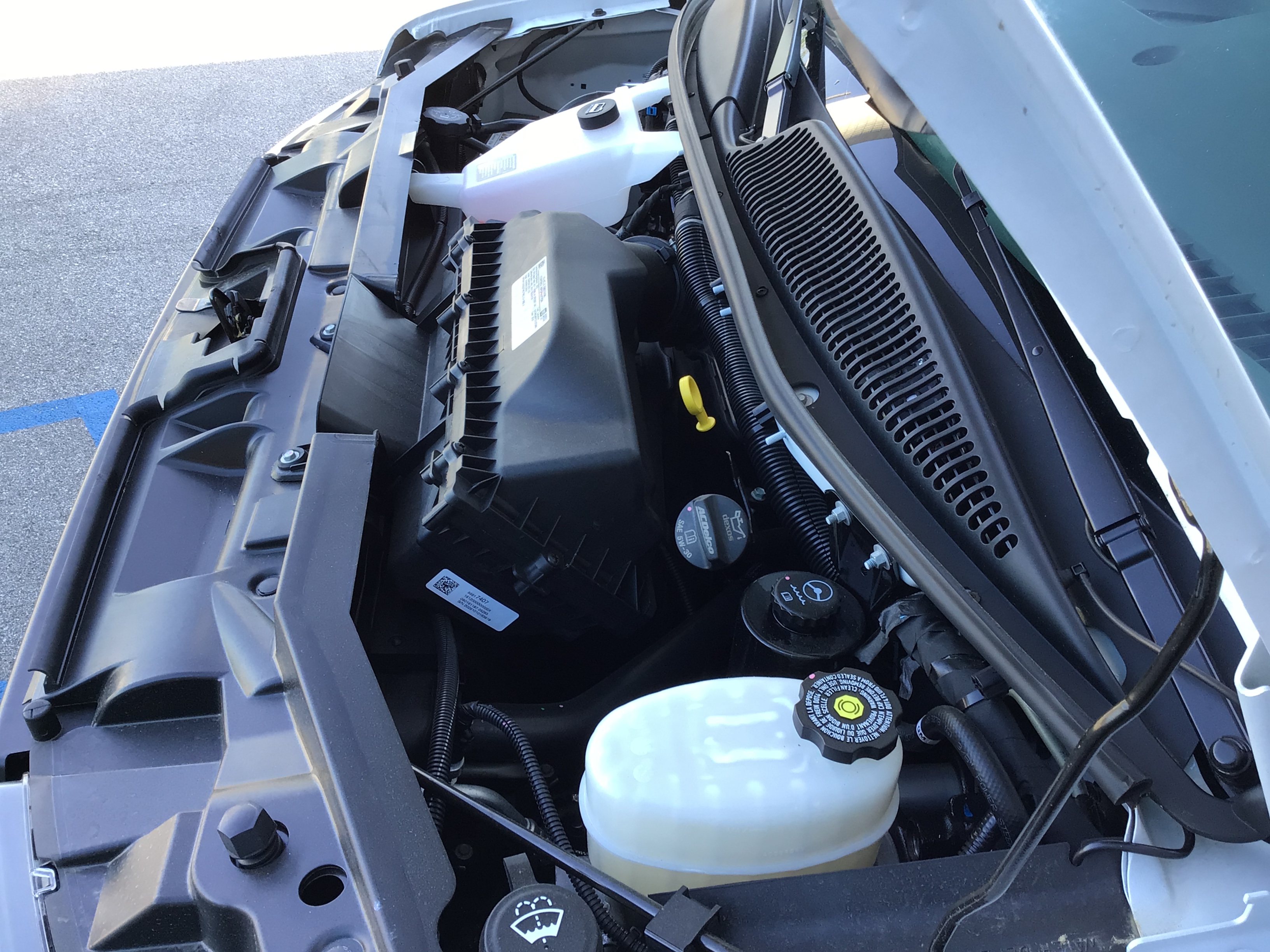 2025 Chevrolet Express Cargo Work Van - Photo 32