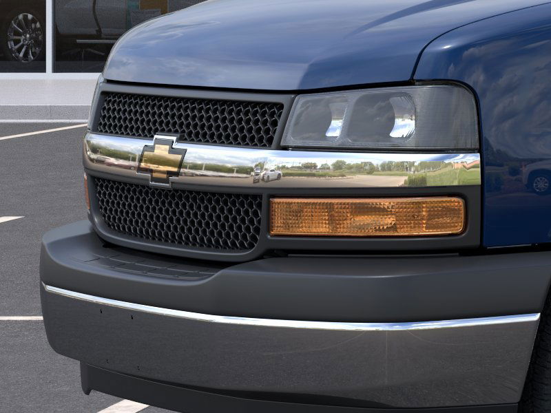 2026 Chevrolet Express Cargo Work Van - Photo 30