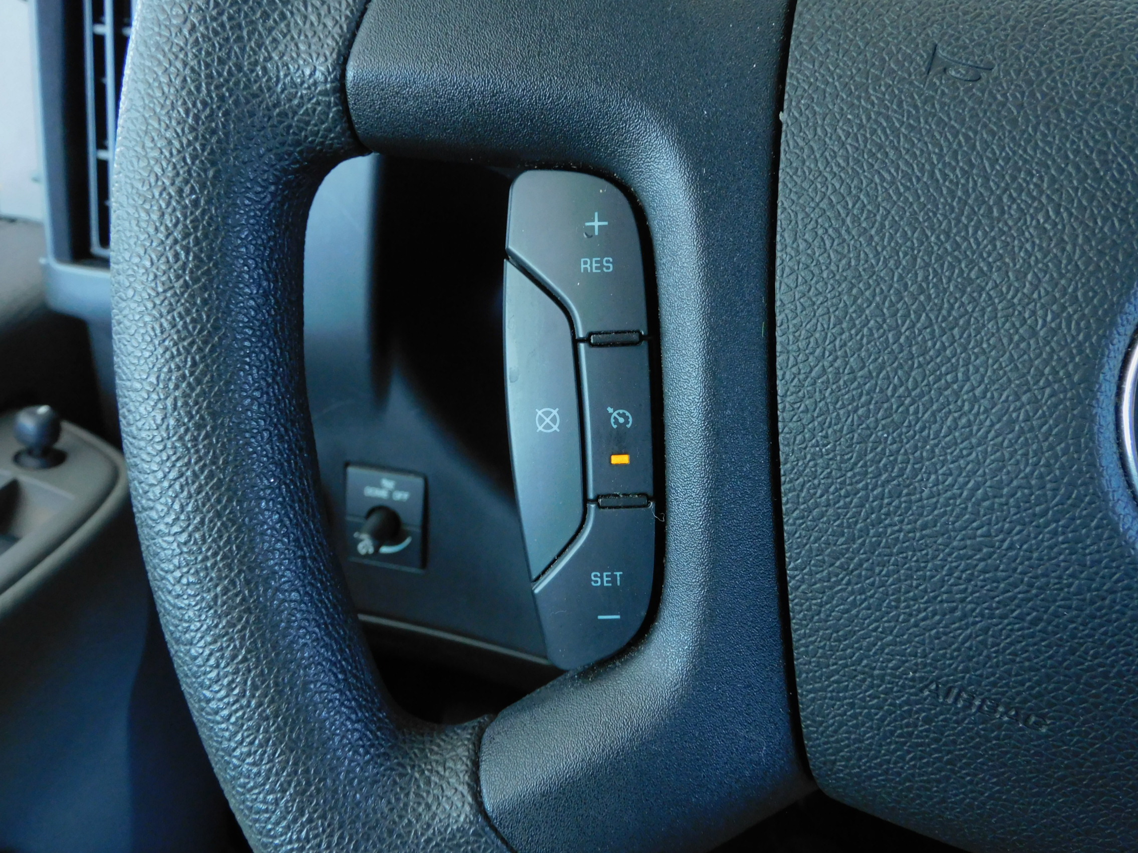 2023 Chevrolet Express Cargo 2500 photo 15