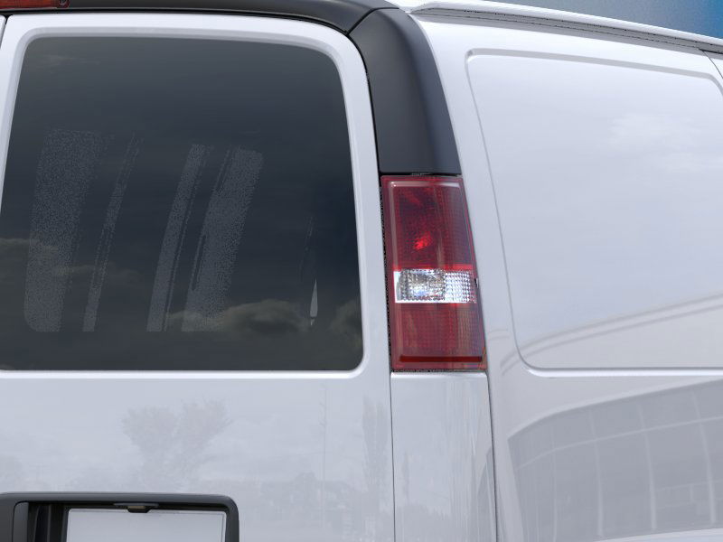 2025 Chevrolet Express Cargo Work Van - Photo 17