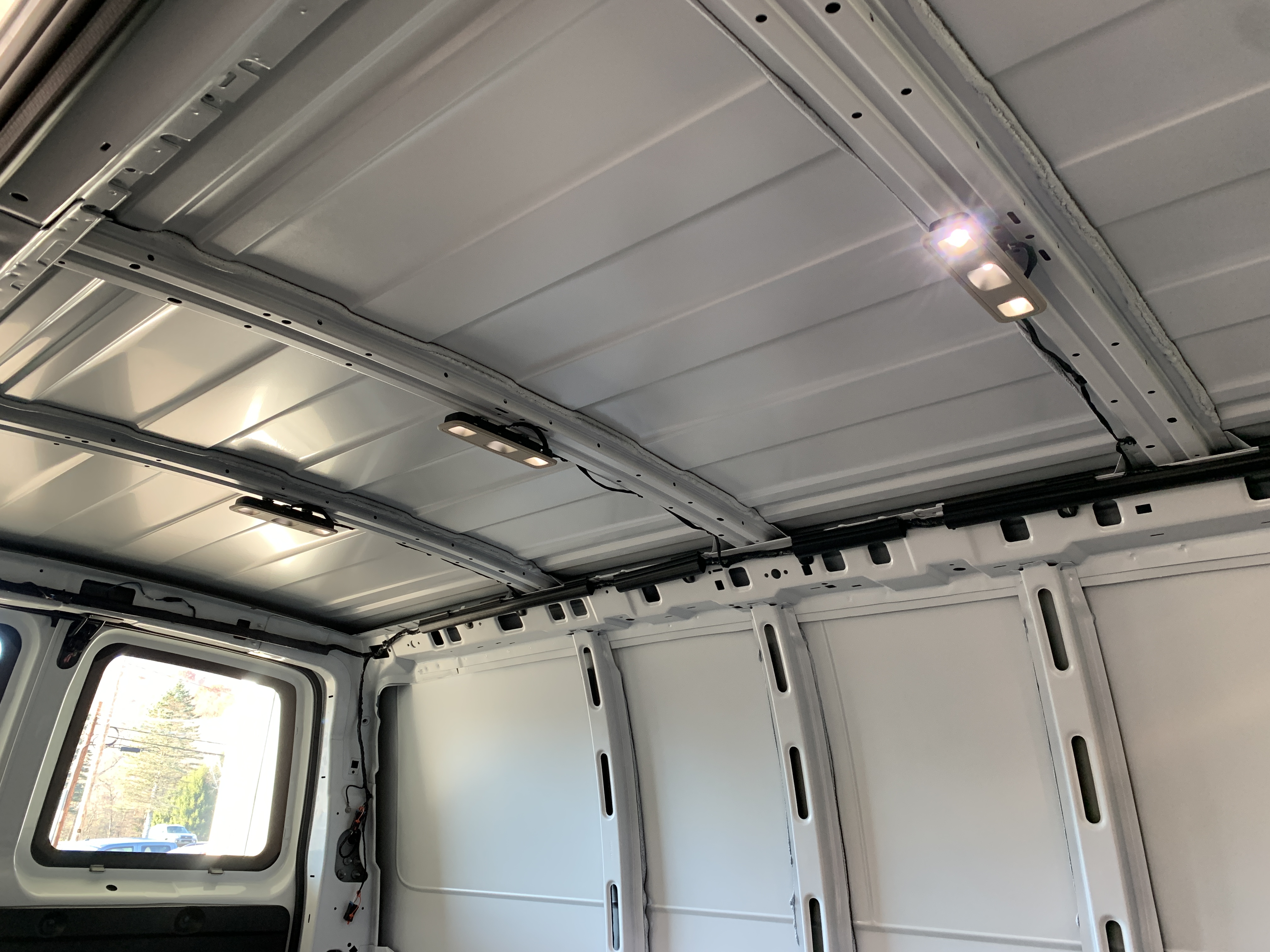 2025 Chevrolet Express Cargo Work Van - Photo 37