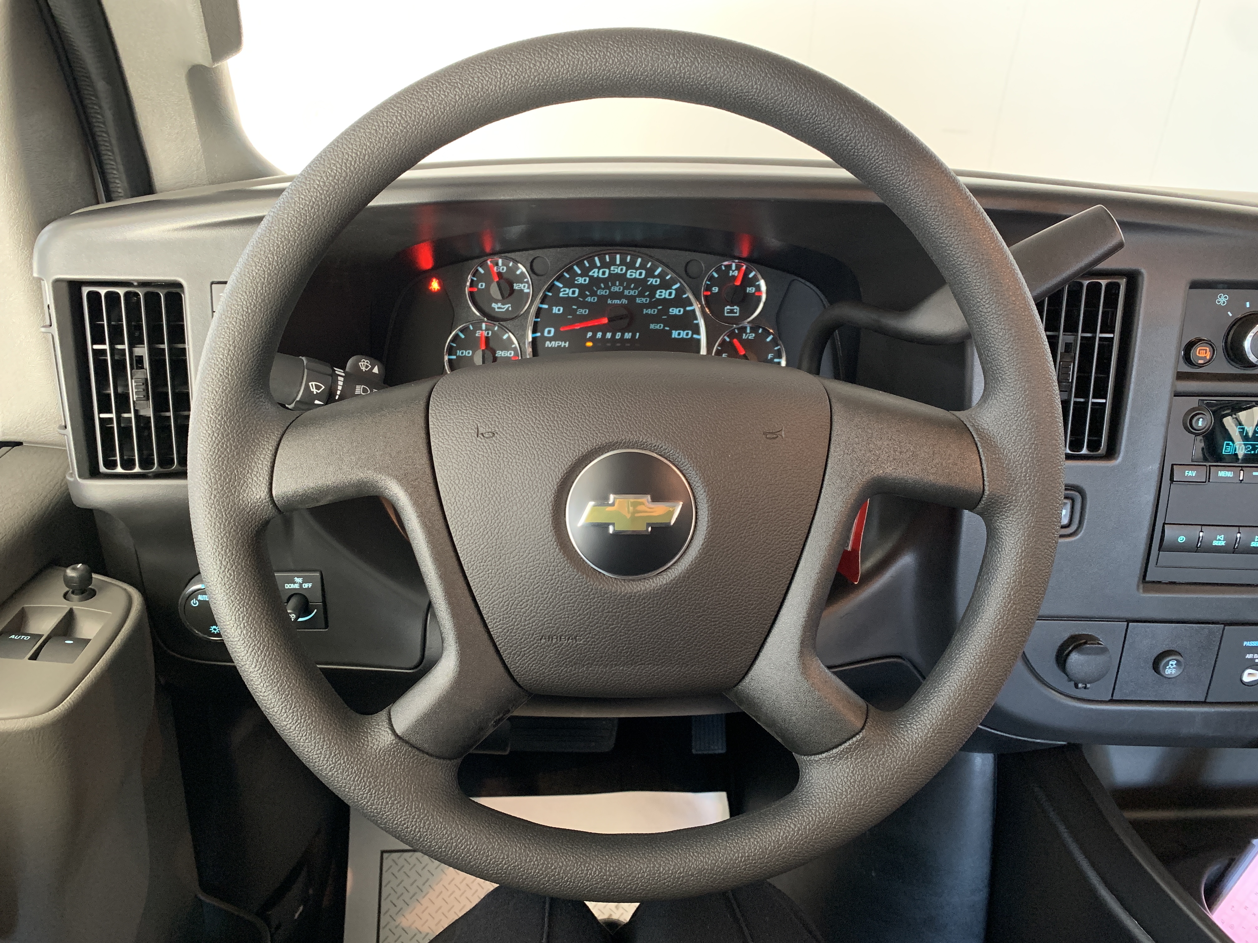 2025 Chevrolet Express Cargo Work Van - Photo 17