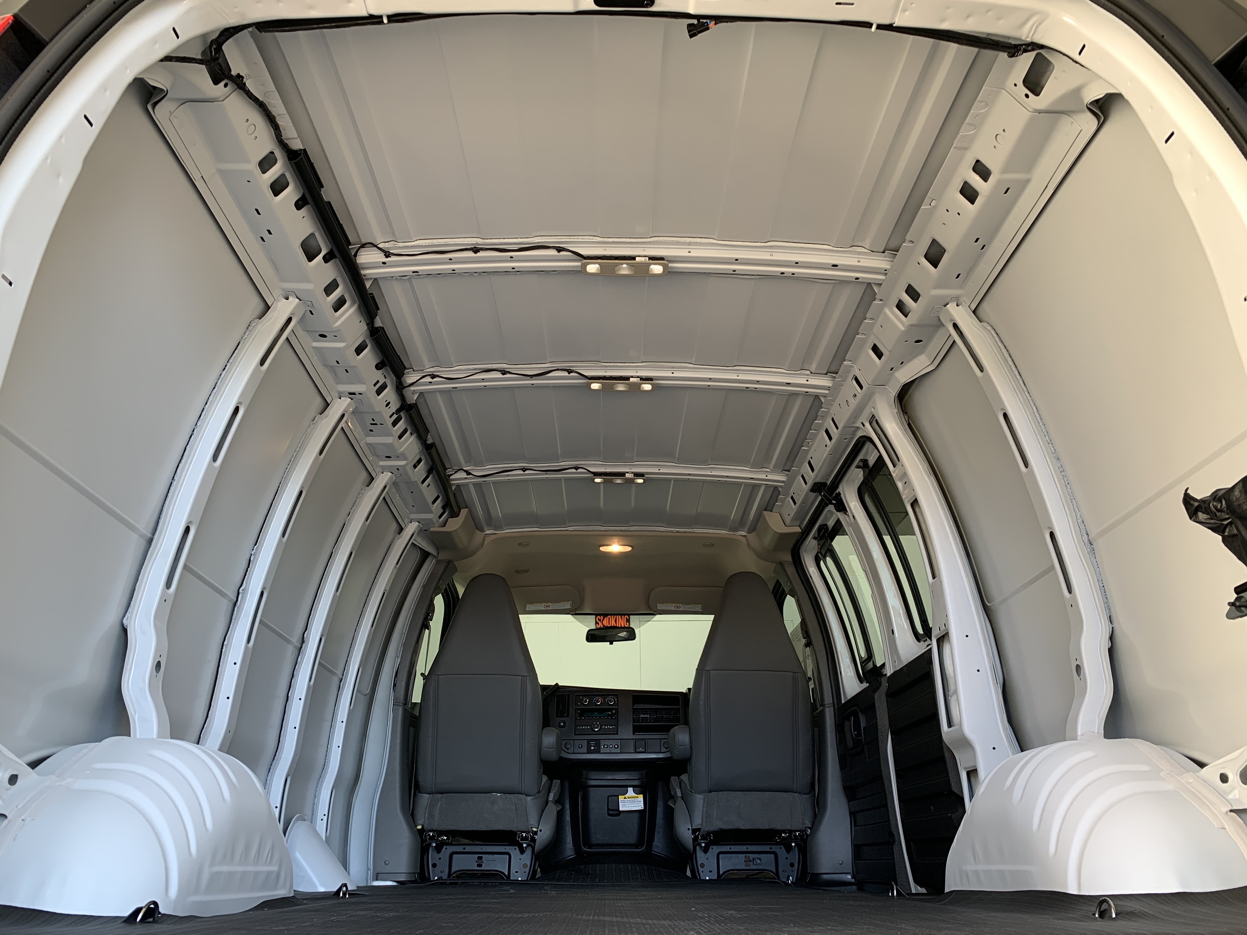 2025 Chevrolet Express Cargo Work Van - Photo 45