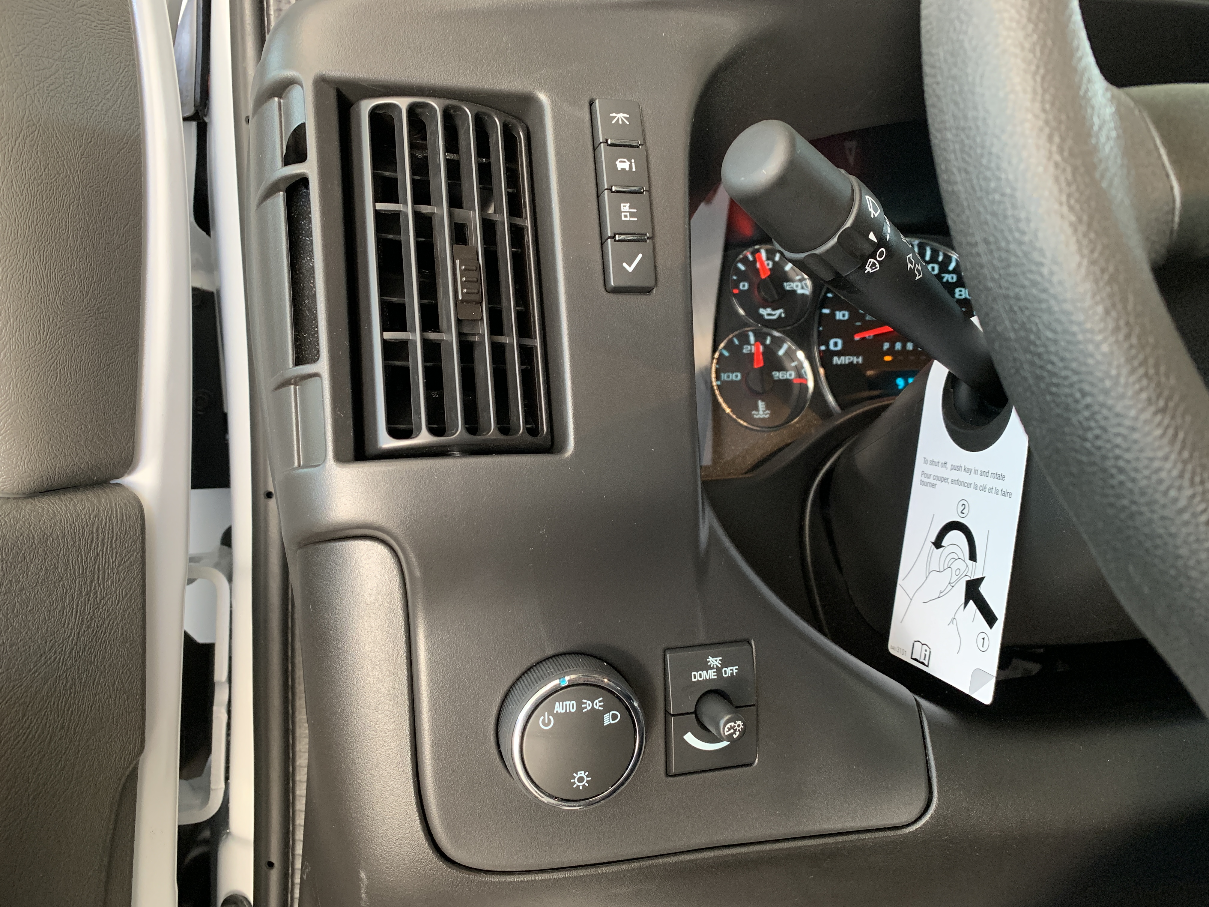 2025 Chevrolet Express Cargo Work Van - Photo 19